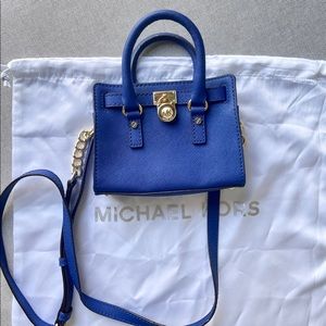 Michael Kors Hamilton Mini Messenger